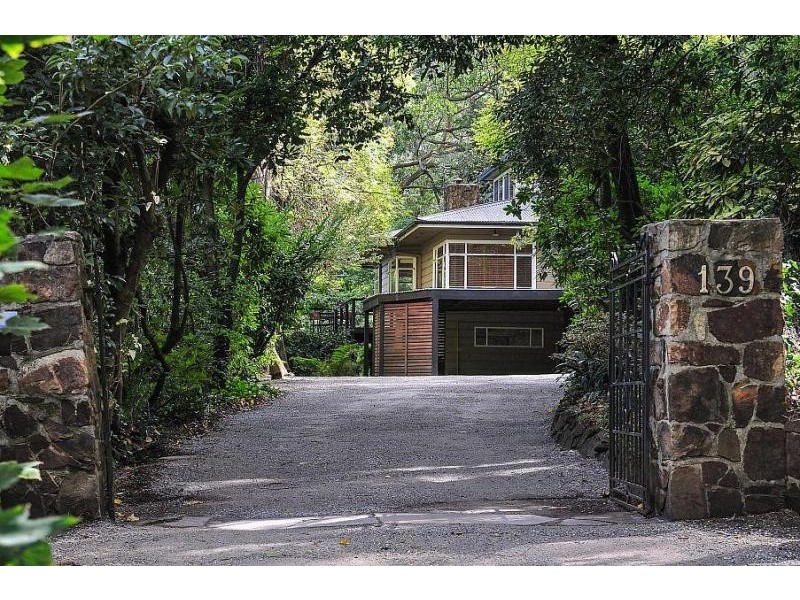 139 Mt. Dandenong Tourist Road, Ferny Creek VIC 3786