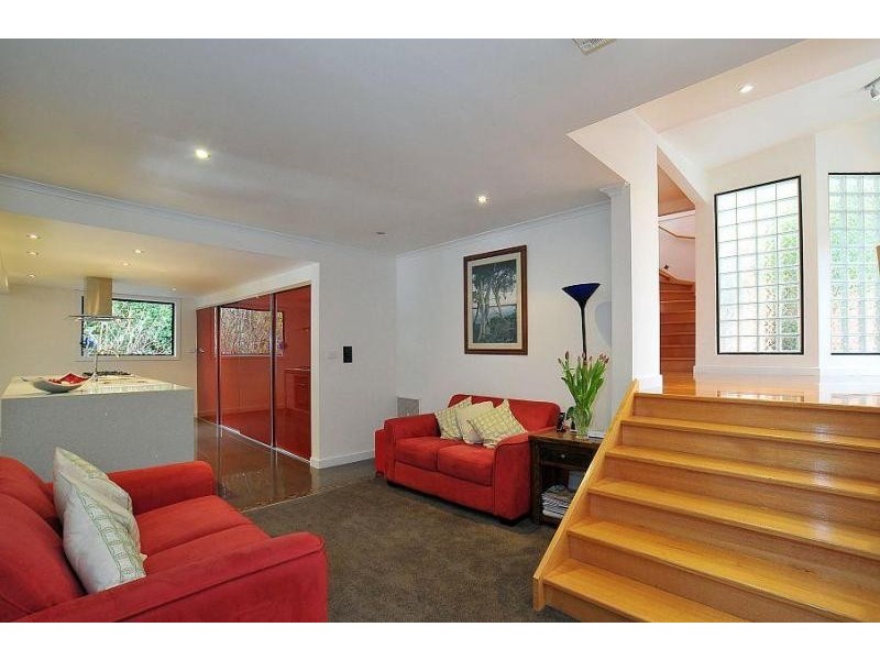 16 View Road, The Patch VIC 3792