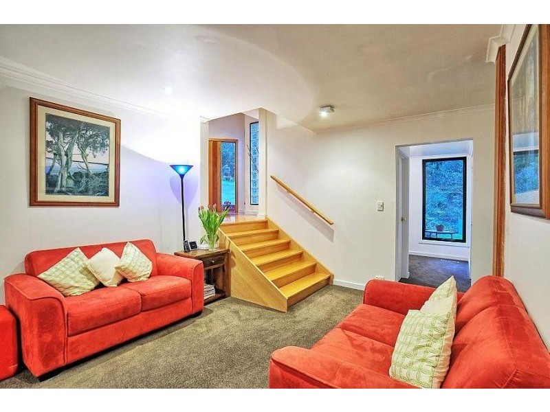 16 View Road, The Patch VIC 3792