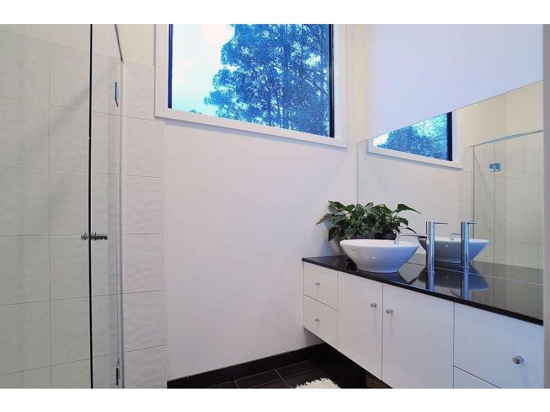 16 View Road, The Patch VIC 3792