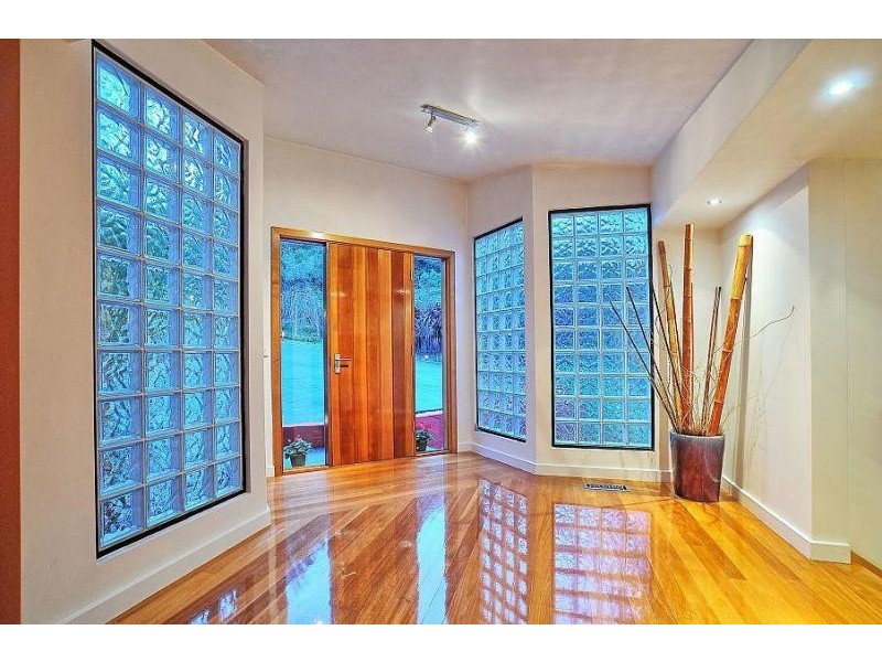 16 View Road, The Patch VIC 3792