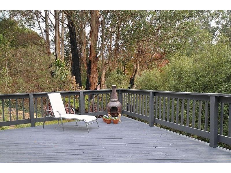 16 View Road, The Patch VIC 3792