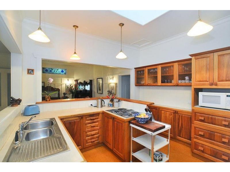 8 The Crescent, Sassafras VIC 3787