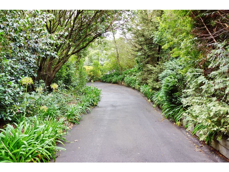 92 Kallista-Emerald Road, The Patch VIC 3792