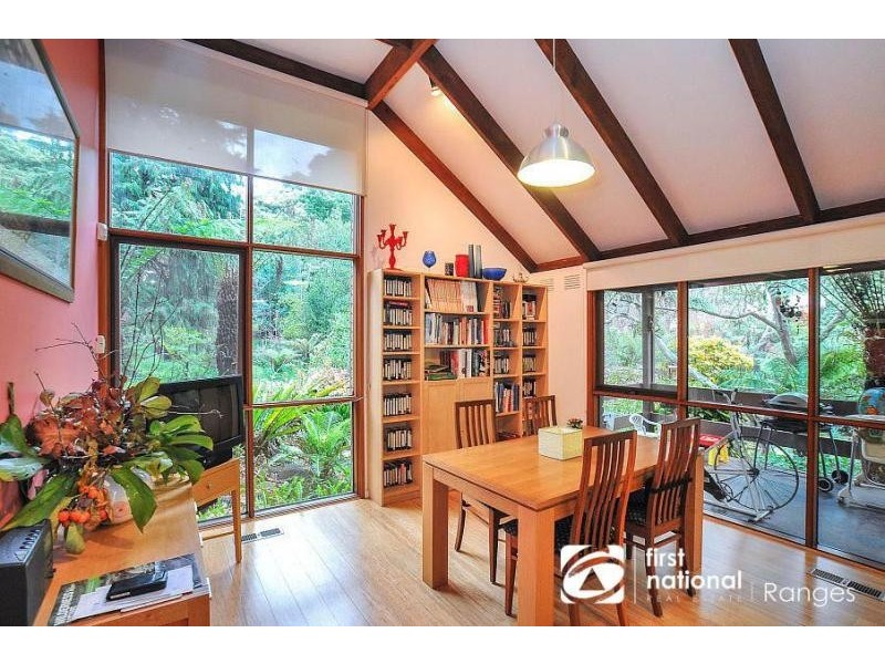 3 Georges Road, The Patch VIC 3792