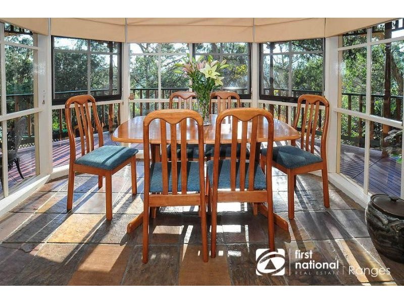 12 Waratah Avenue, Selby VIC 3159