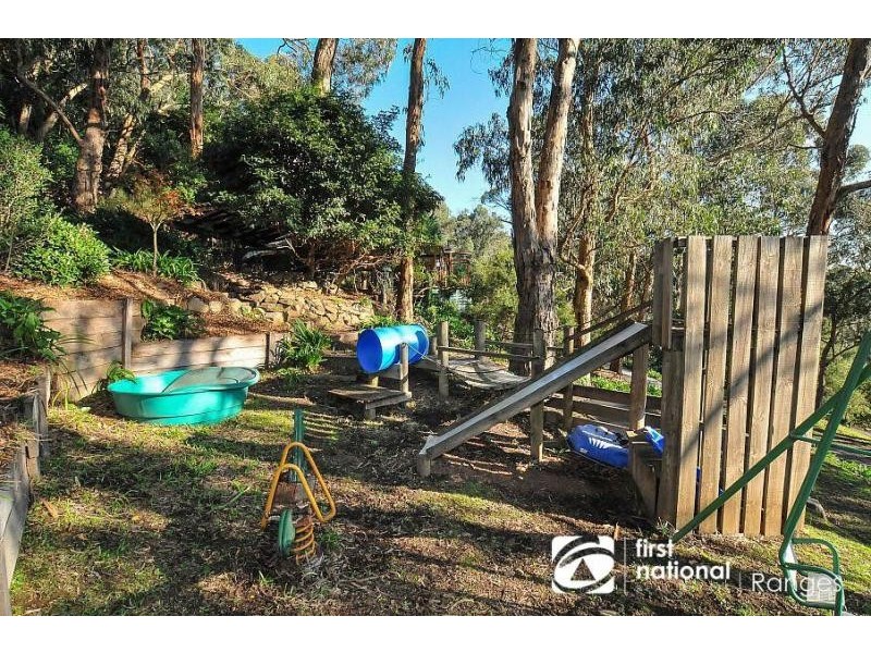 12 Waratah Avenue, Selby VIC 3159