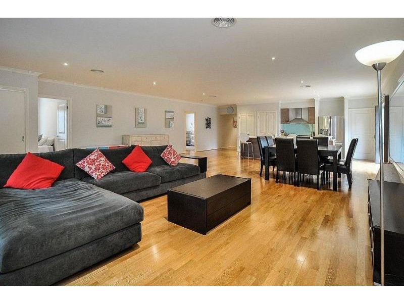 398 Glenfern Road, Upwey VIC 3158