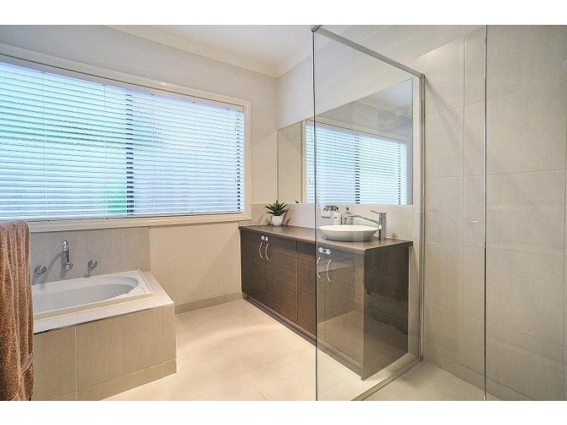 398 Glenfern Road, Upwey VIC 3158