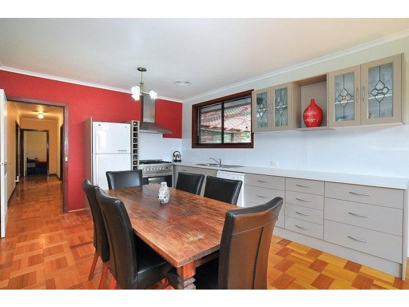 20 Leah Avenue, Upwey VIC 3158