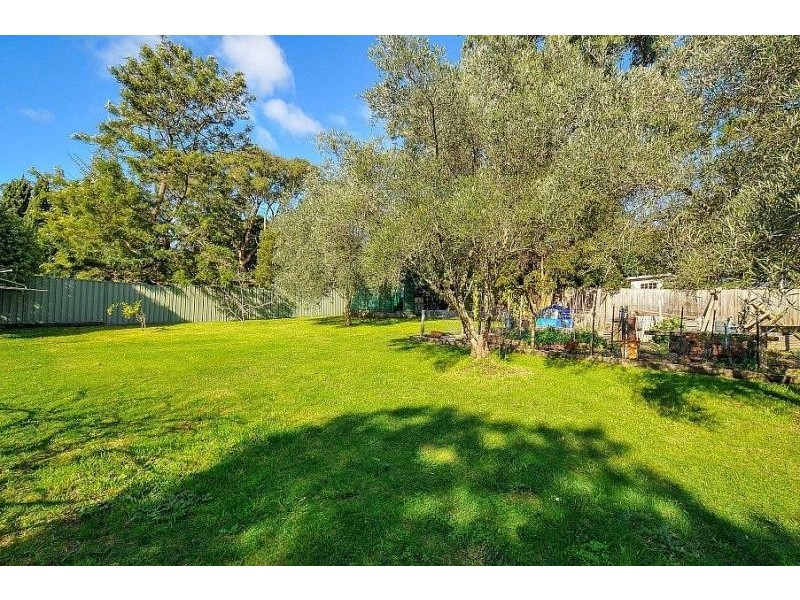 20 Leah Avenue, Upwey VIC 3158