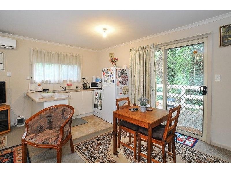 2 Hazel Vale Road, Tecoma VIC 3160