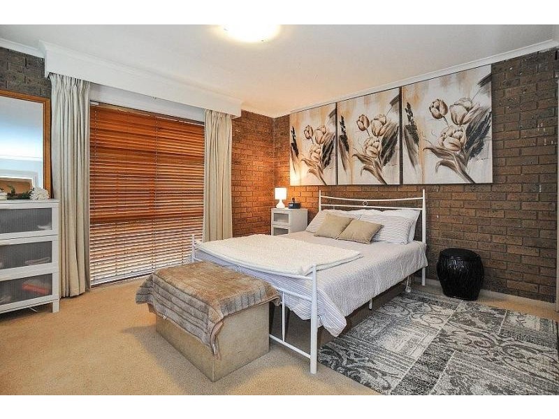 2 Hazel Vale Road, Tecoma VIC 3160