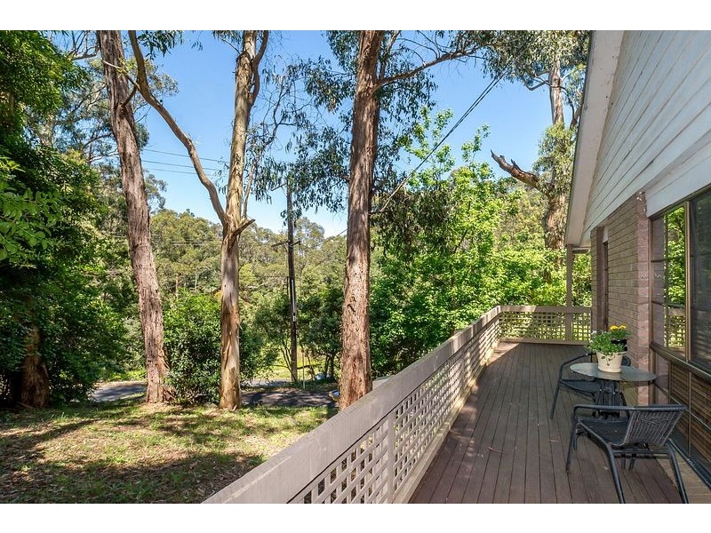 2 Hazel Vale Road, Tecoma VIC 3160