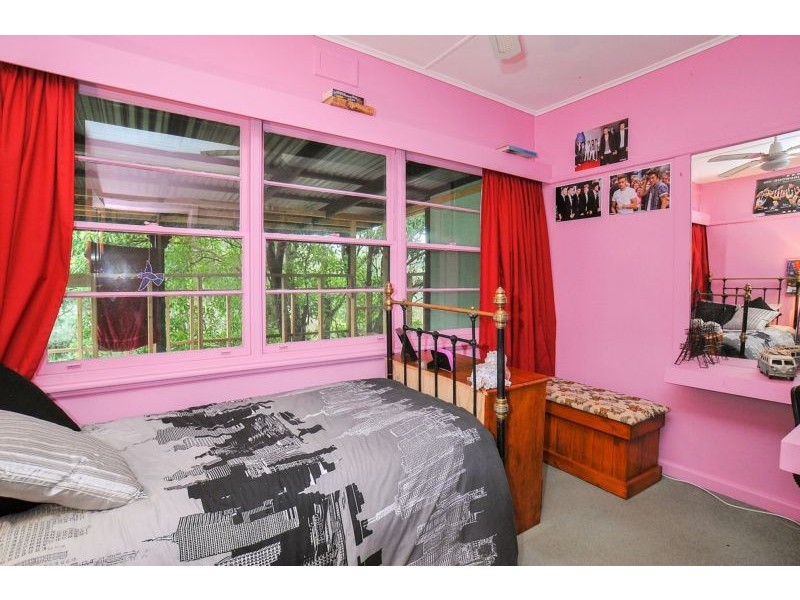 72 McNicol Road, Belgrave VIC 3160