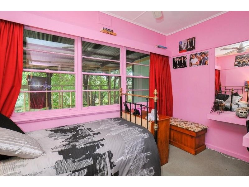 72 McNicol Road, Belgrave VIC 3160