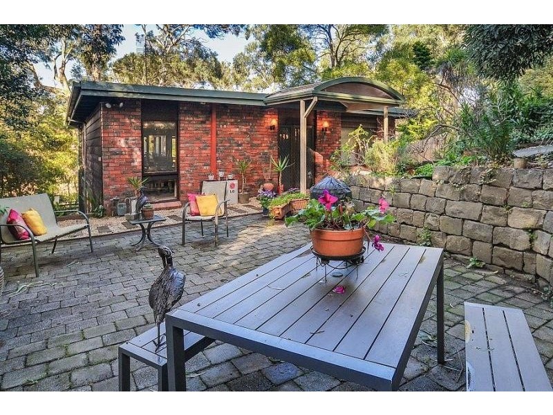 52 Thompson Road, Upwey VIC 3158