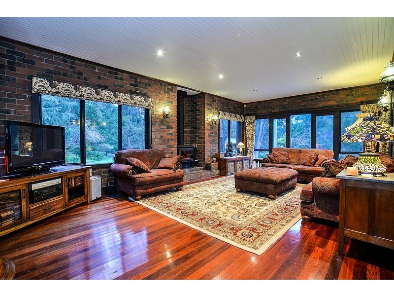 33 Horizon Road, Selby VIC 3159