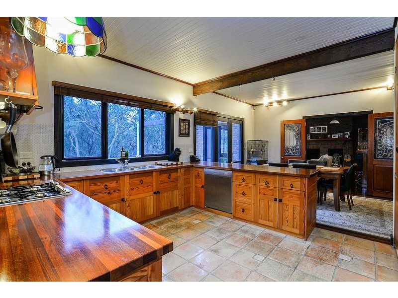 33 Horizon Road, Selby VIC 3159