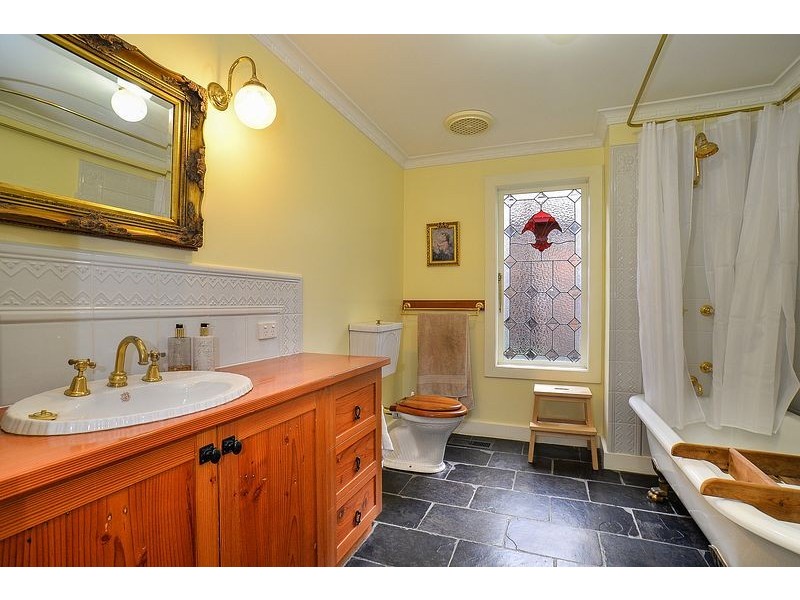 33 Horizon Road, Selby VIC 3159