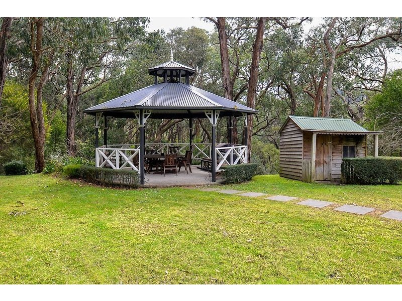 33 Horizon Road, Selby VIC 3159