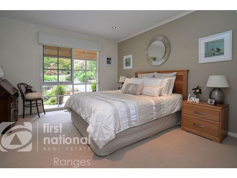 12 Seabreeze Avenue, Ferny Creek VIC 3786