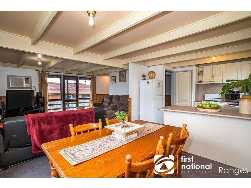 64 Darling Way, Narre Warren VIC 3805