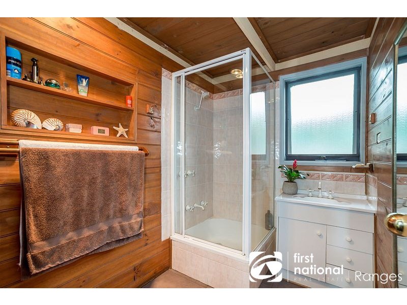 64 Darling Way, Narre Warren VIC 3805