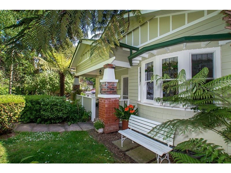 37 Sophia Grove, Tecoma VIC 3160