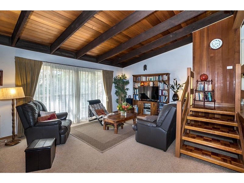 24 Glen Road, Belgrave Heights VIC 3160