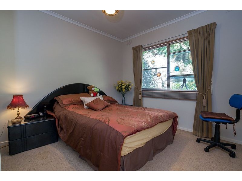 24 Glen Road, Belgrave Heights VIC 3160