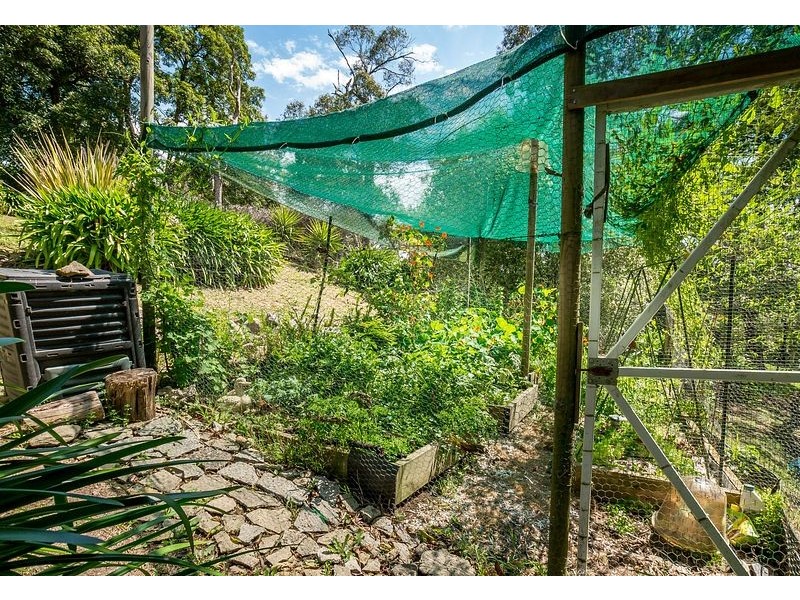 24 Glen Road, Belgrave Heights VIC 3160