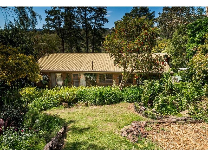 24 Glen Road, Belgrave Heights VIC 3160