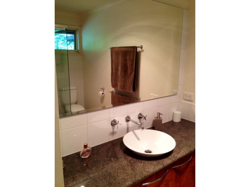 20 Aura Vale Road, Menzies Creek VIC 3159