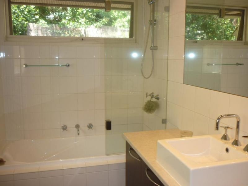 20 Aura Vale Road, Menzies Creek VIC 3159