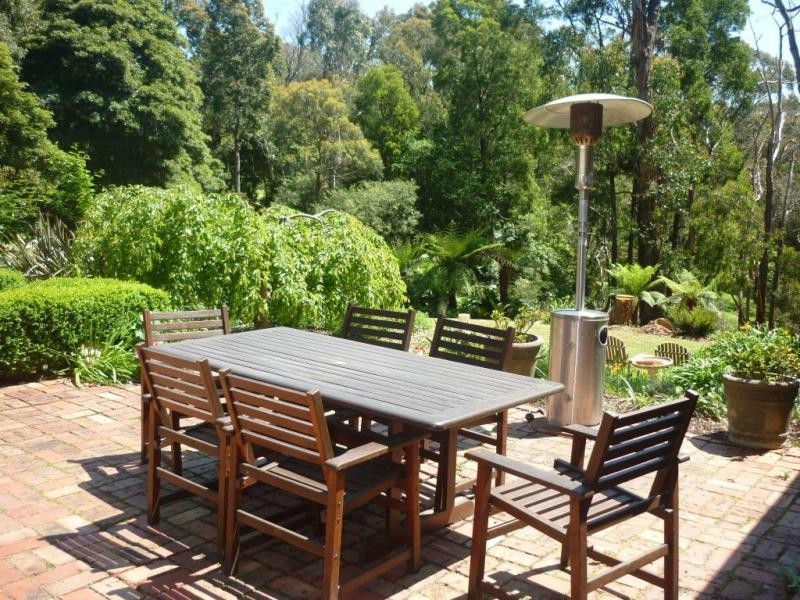 20 Aura Vale Road, Menzies Creek VIC 3159