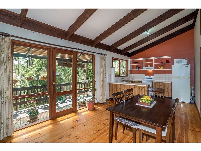 14 Johns Road, Selby VIC 3159