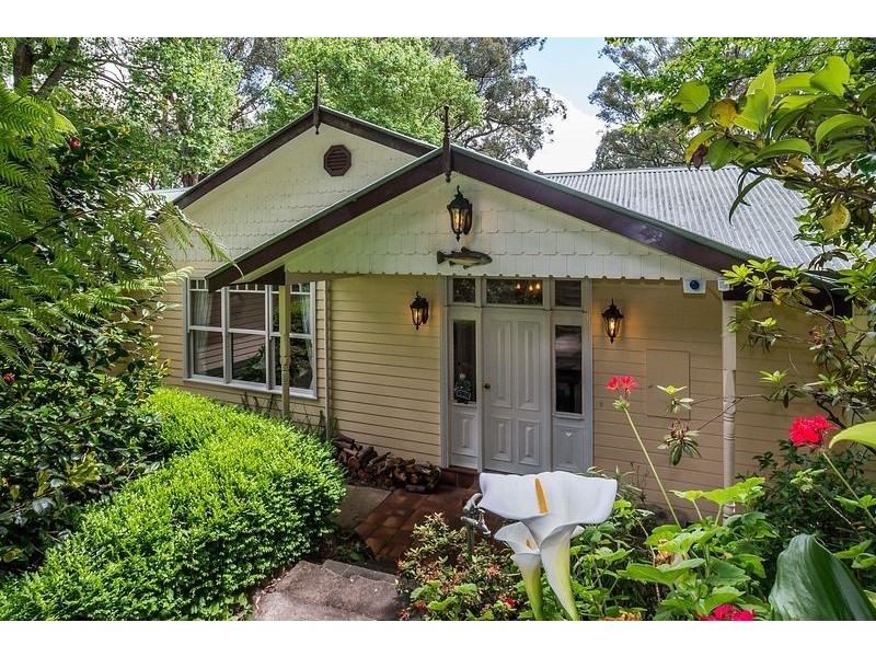 13 Ridge Road, Kallista VIC 3791