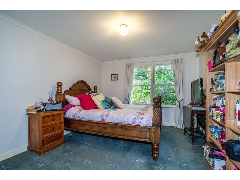 13 Ridge Road, Kallista VIC 3791