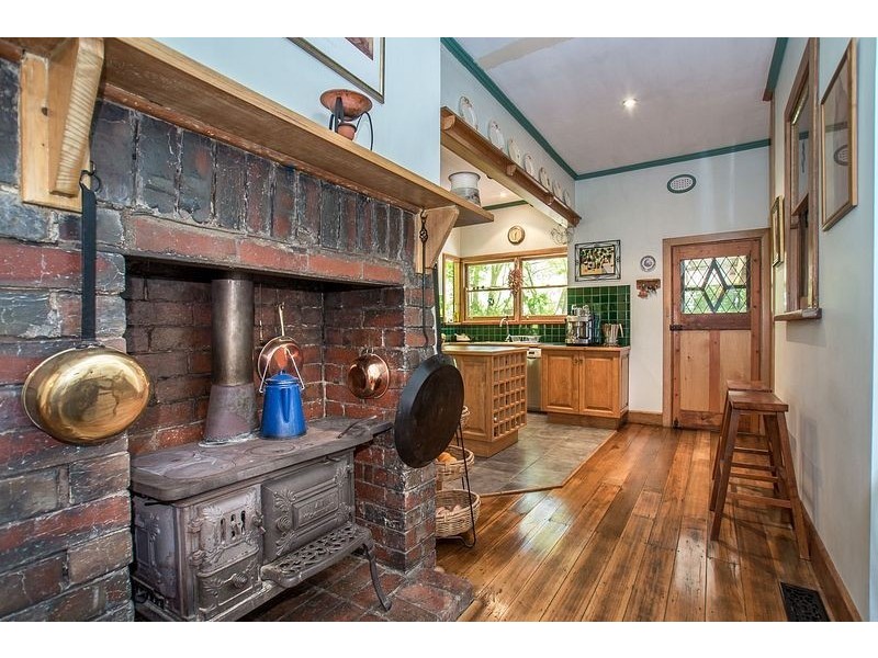 13 Alexander Avenue, Upwey VIC 3158