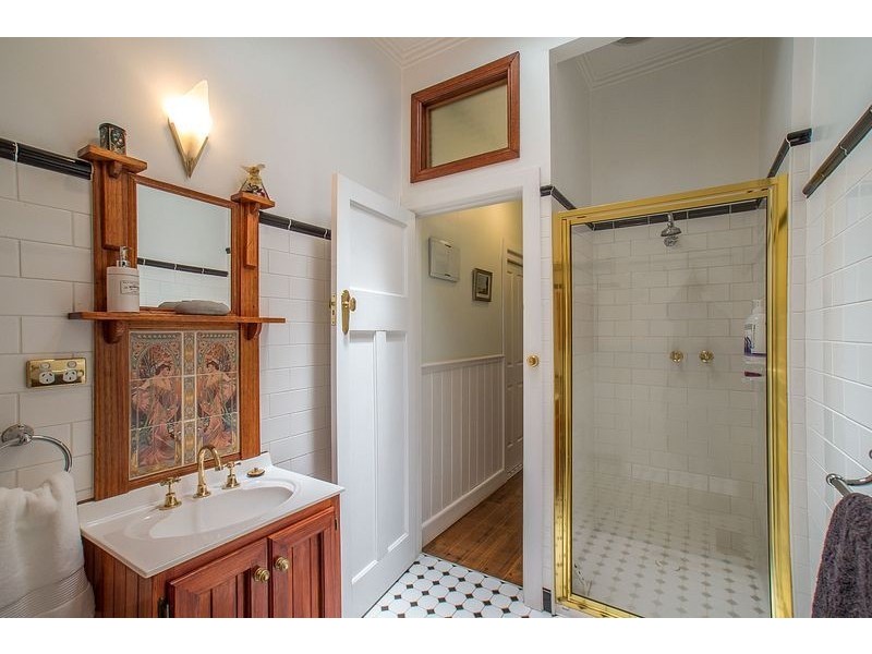 13 Alexander Avenue, Upwey VIC 3158