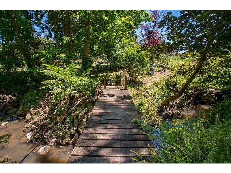 13 Alexander Avenue, Upwey VIC 3158