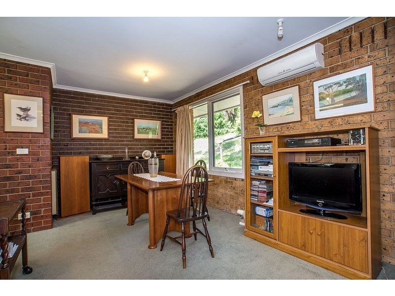 1 Cedar Grove, Selby VIC 3159