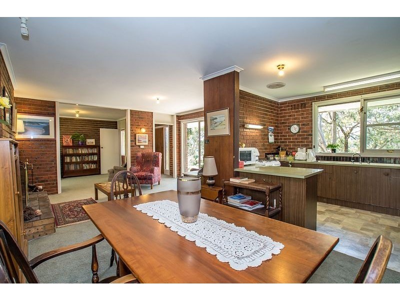 1 Cedar Grove, Selby VIC 3159
