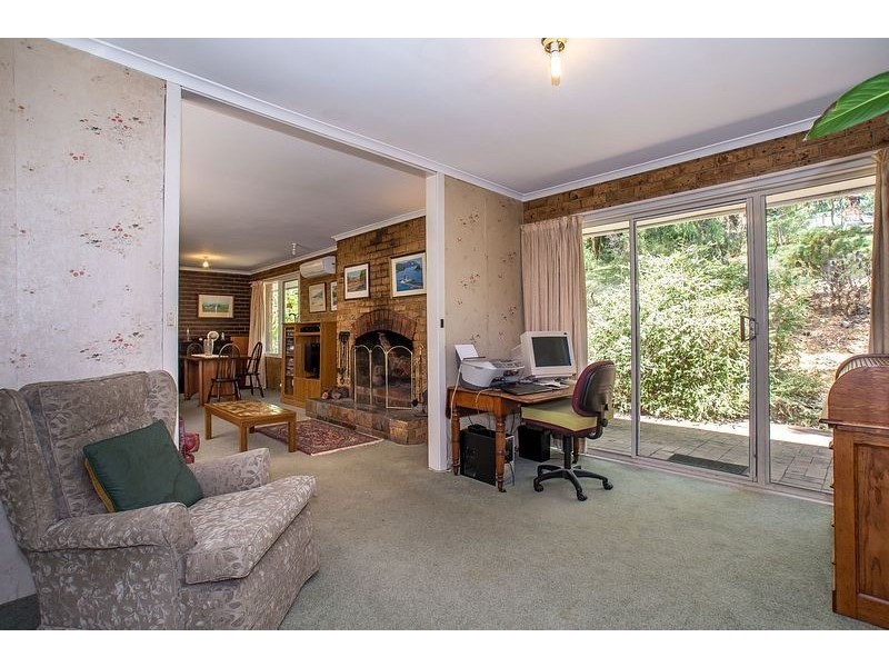 1 Cedar Grove, Selby VIC 3159