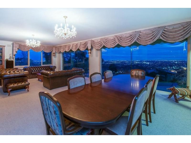 52 Hughes Street, Upwey VIC 3158