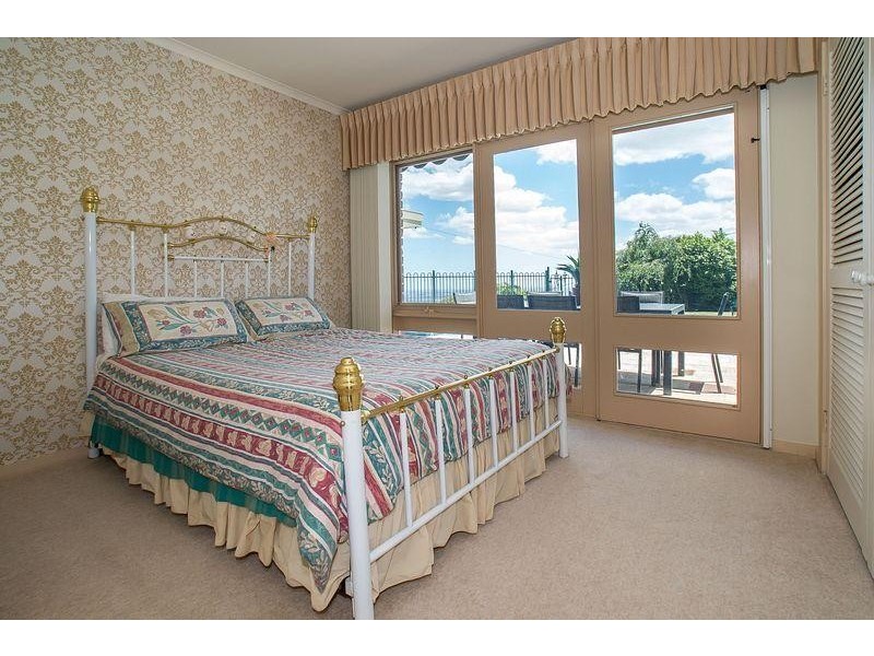 52 Hughes Street, Upwey VIC 3158