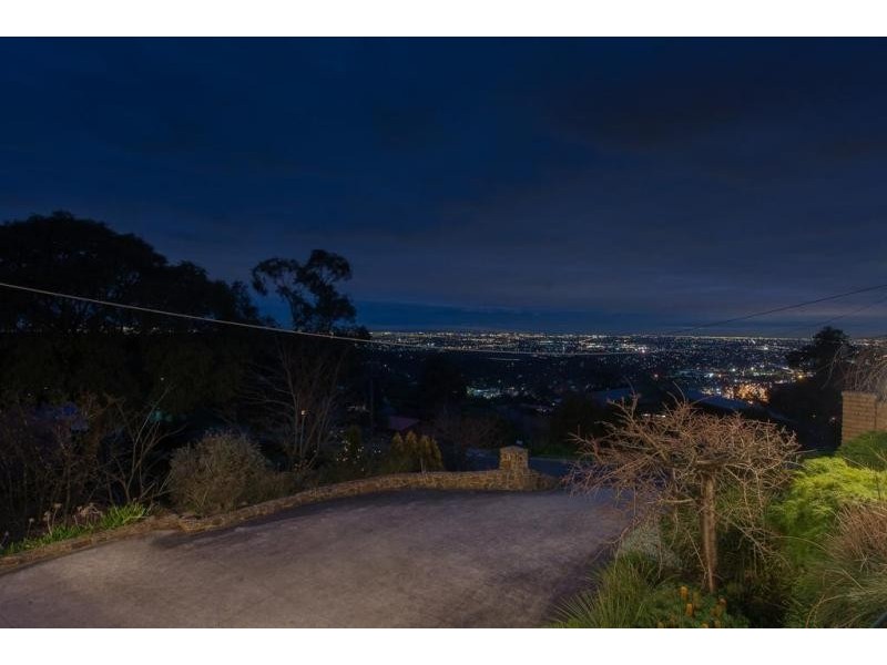 52 Hughes Street, Upwey VIC 3158