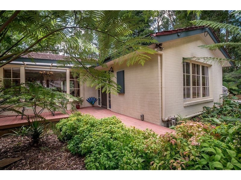 5 St. James Avenue, Kallista VIC 3791