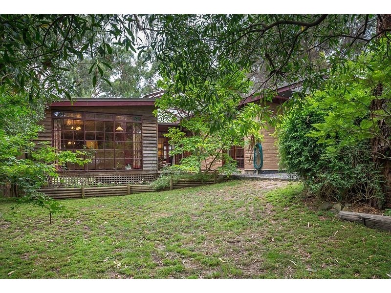 9 Maskells Hill Road, Selby VIC 3159